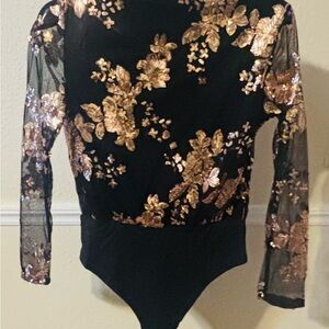 Chic Black with Gold sequins Floral Bodysuit
Never Worn